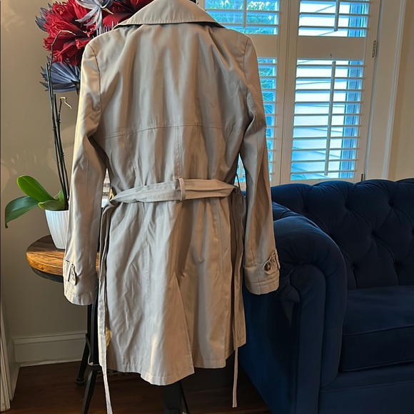 Halogen Beige Trench Coat - Picture 6 of 6